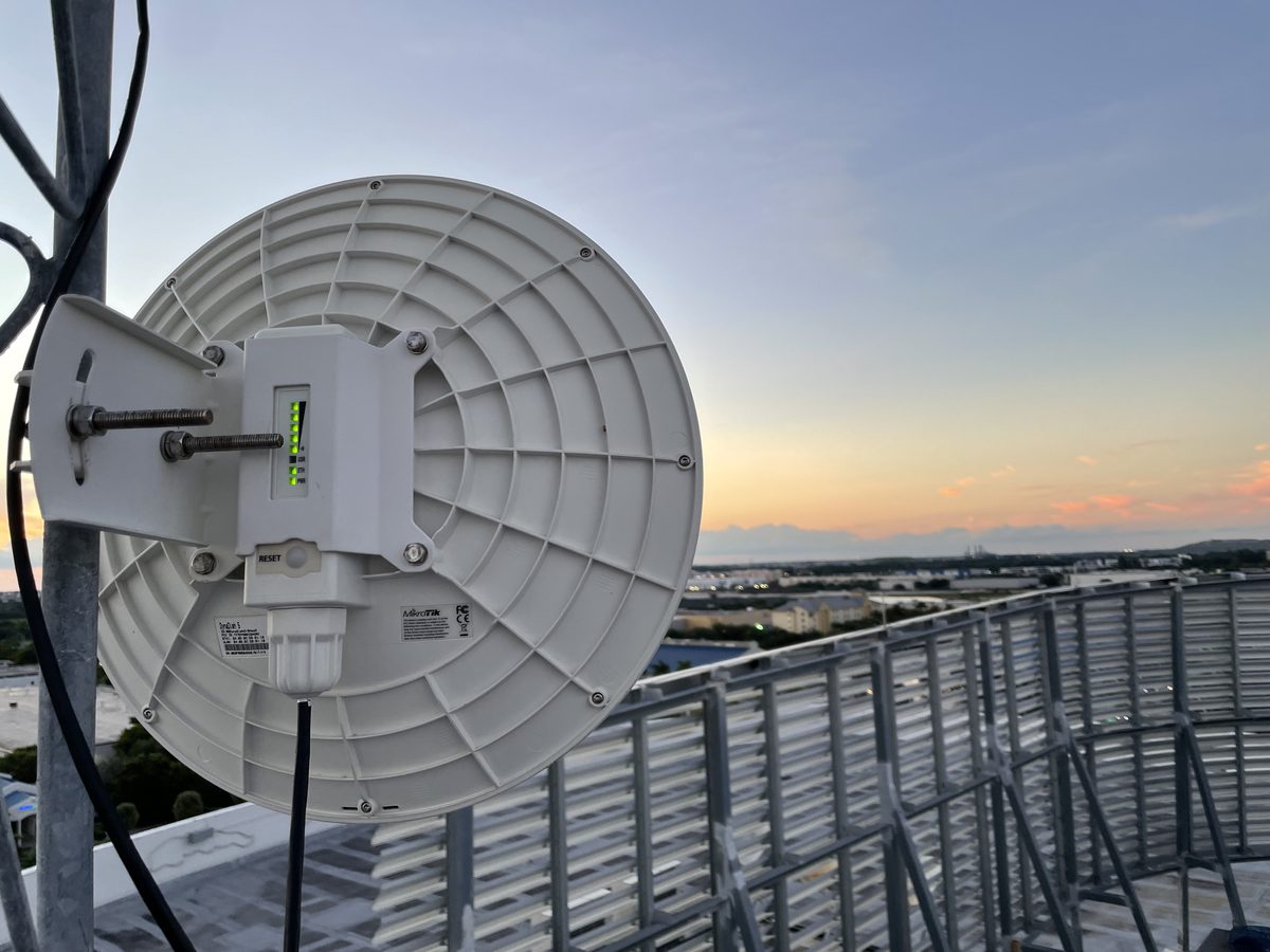 Wireless Internet Infrastructure